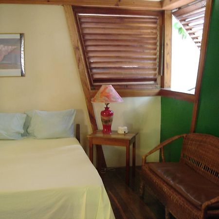 Whistling Bird Hotel Negril Zewnętrze zdjęcie