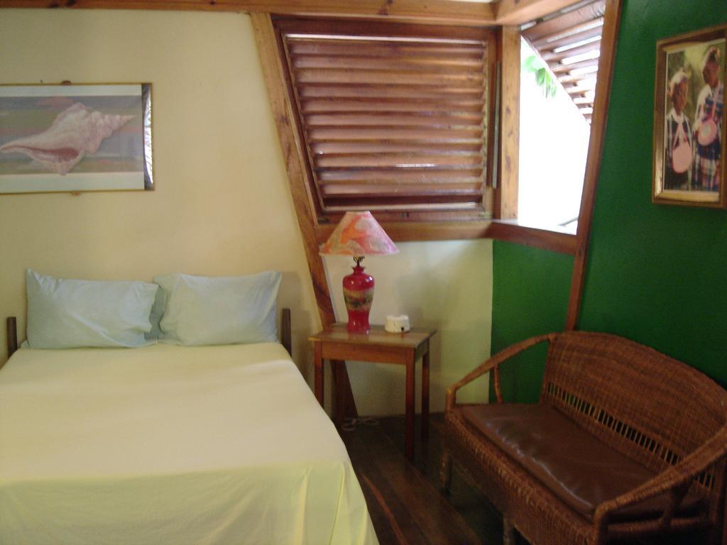 Whistling Bird Hotel Negril Zewnętrze zdjęcie